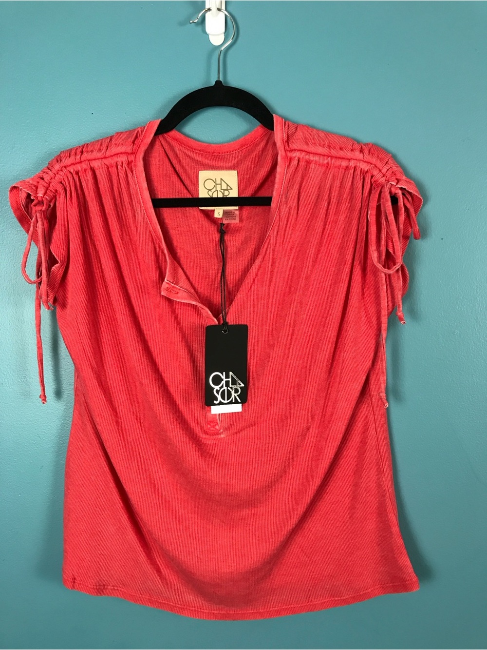 NWT ‼️ CHASER TEE SIZE SMALL